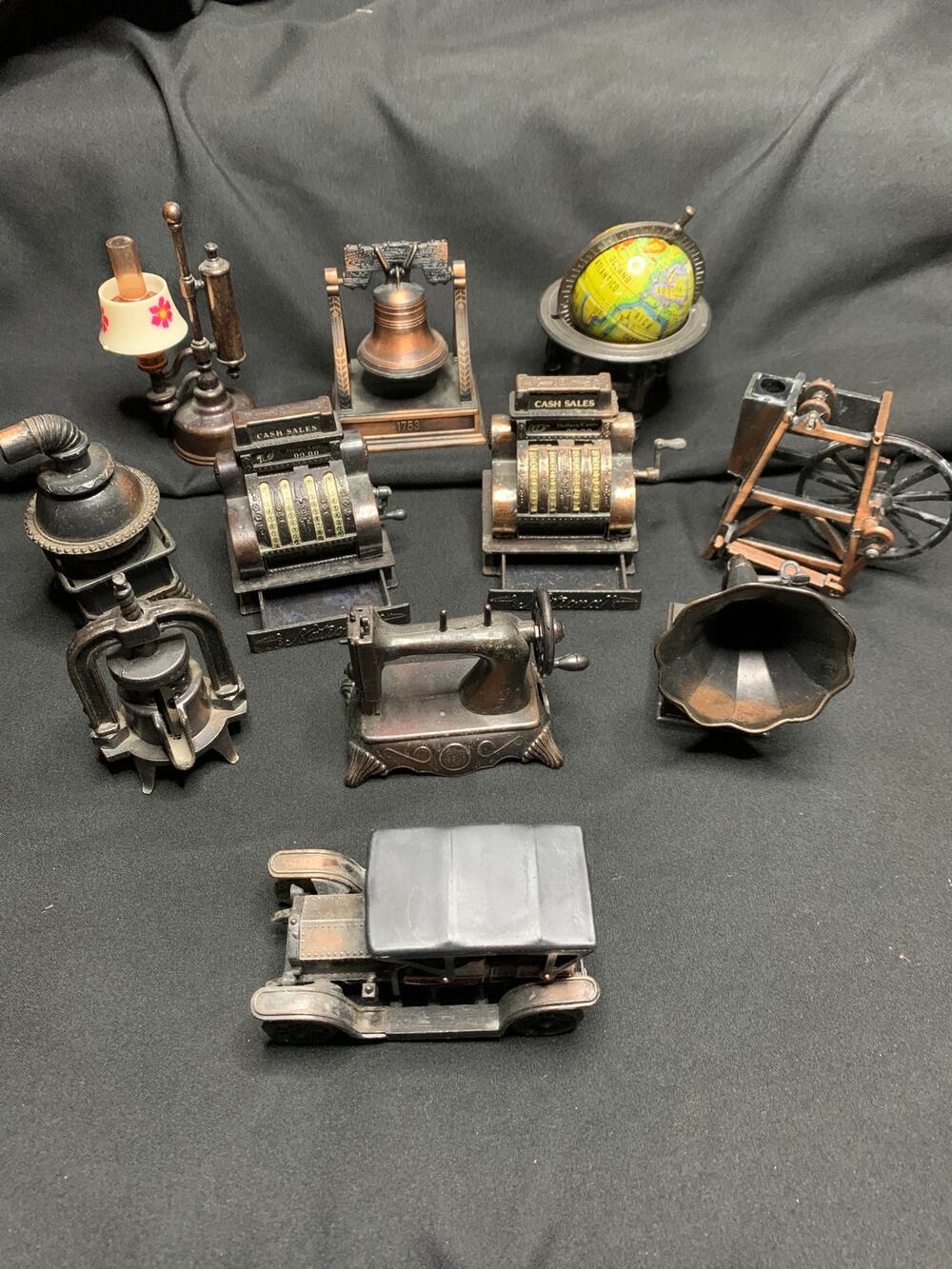Vintage Metal Pencil Sharpeners Lot of 11 Hong Kong China Moving Parts